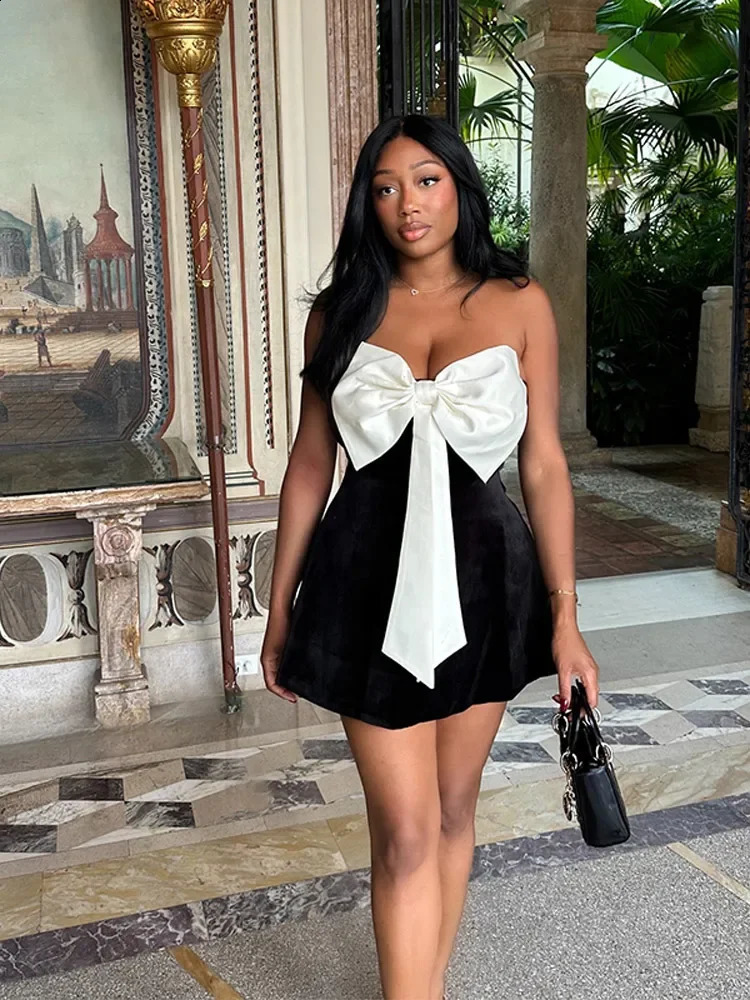 Black and white bow A-line mini strapless short skirt for women fashionable backless high waisted chic dress street evening dress 241223