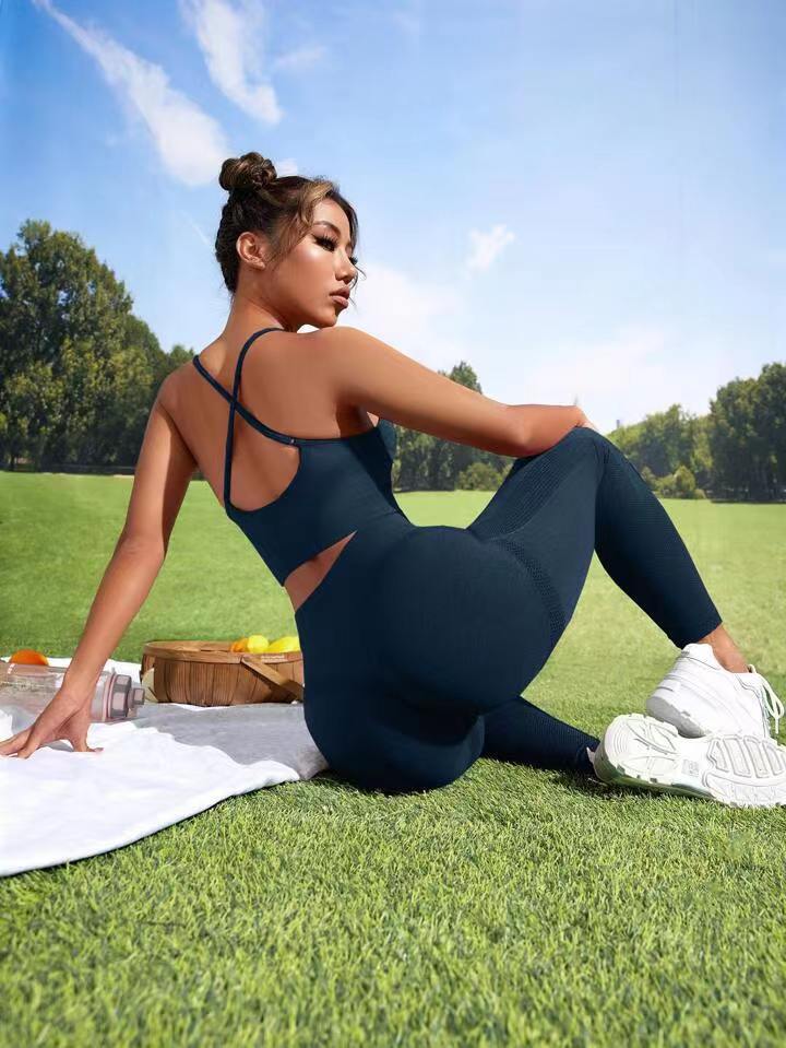 Women's fashionable and casual hot cross back yoga suit peach hip pants yoga suit training and fitness suit sports suit tight pants elastic quick