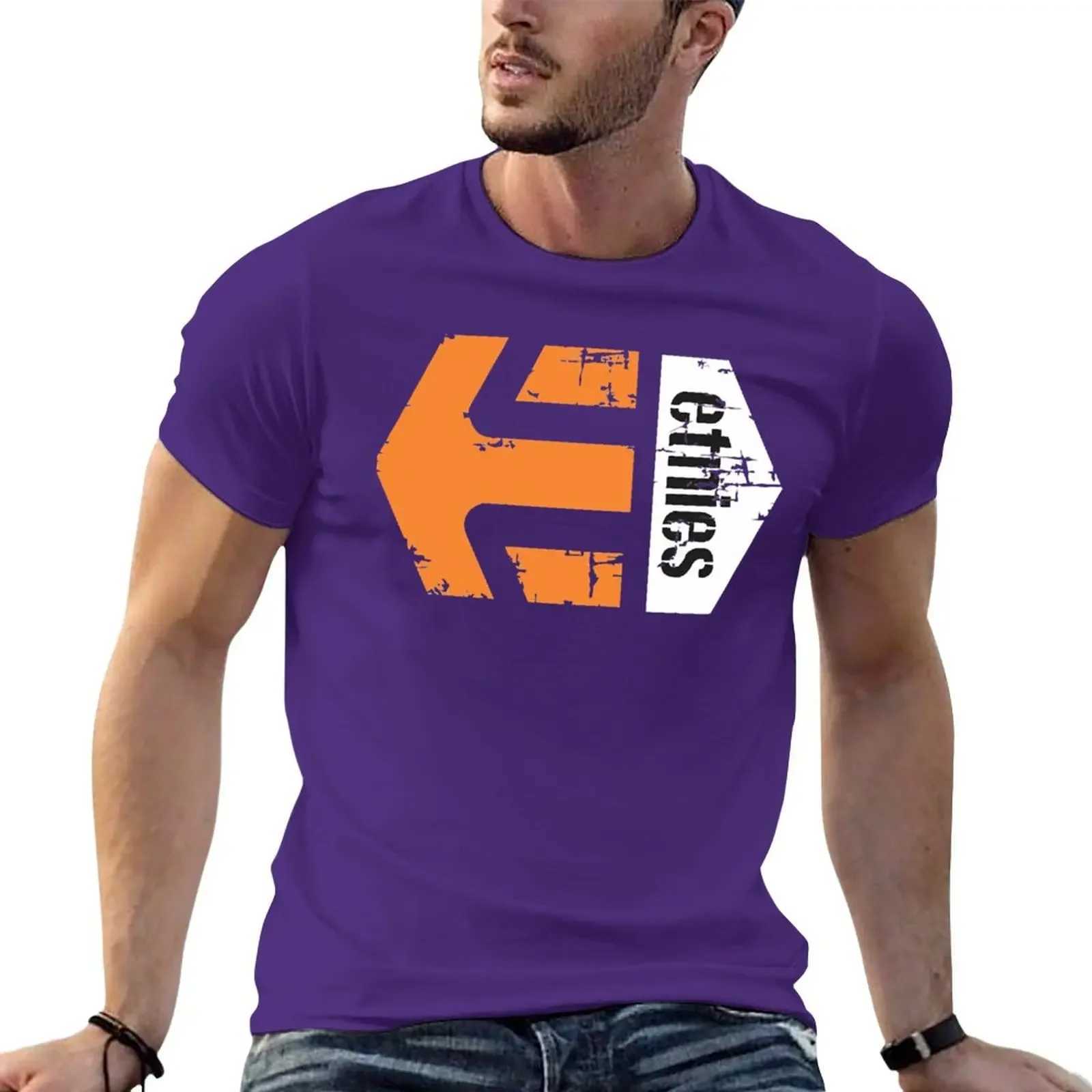 T-shirts for men anime clothing mens t-shirts best-selling Etnies orange retro basic t-shirts interesting new sales flat comic style W241223