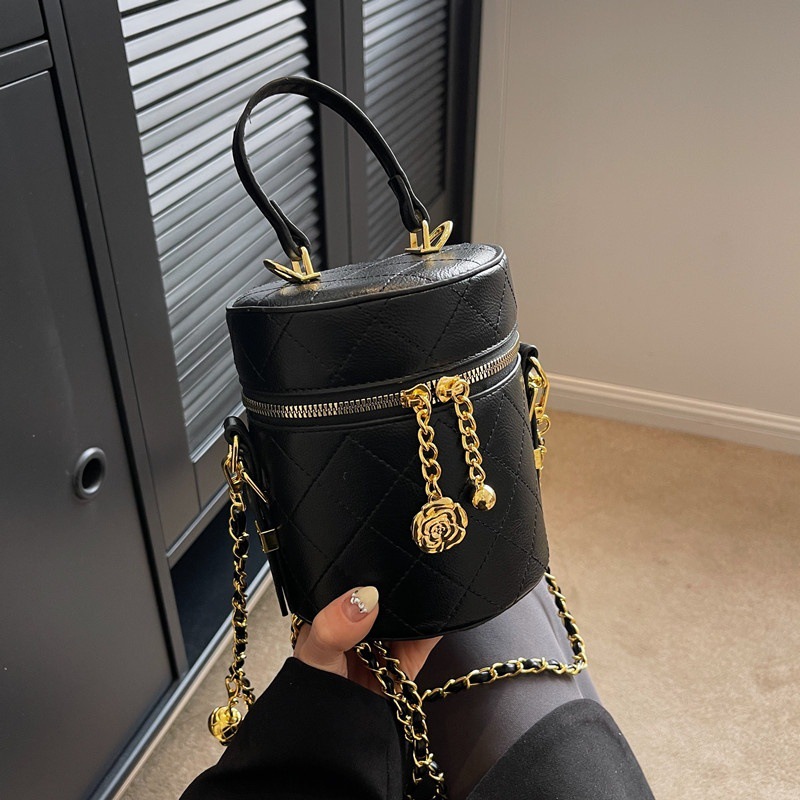 Free shipping 2025 Single Shoulder Bags for Women lady Bucket Handheld Cylinder Chain Crossbody Bag