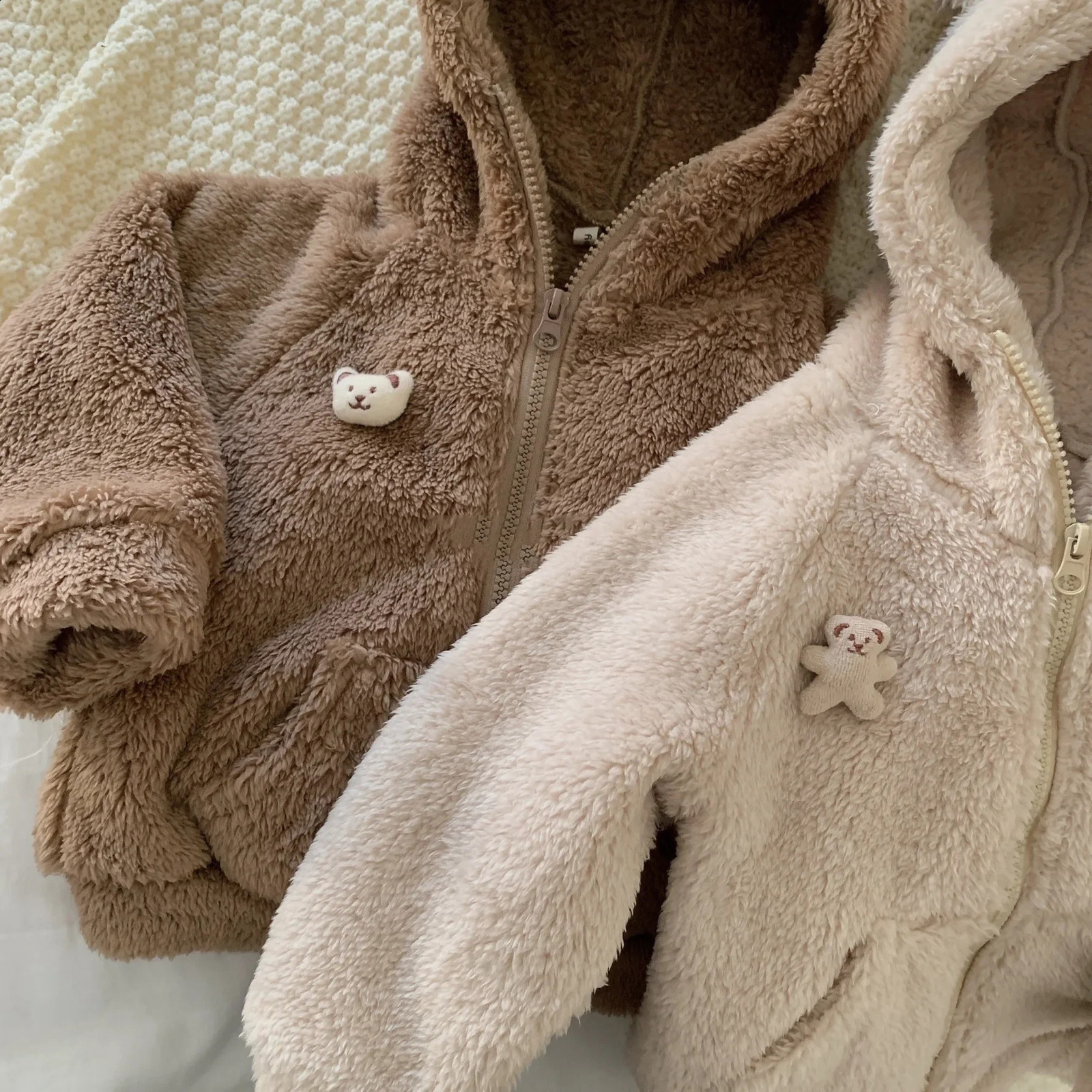 4410 Baby Coat Winter Korean Plush Baby Boys Coat Plus Velvet Padded Hooded Warm Jacket Outerwear 241223