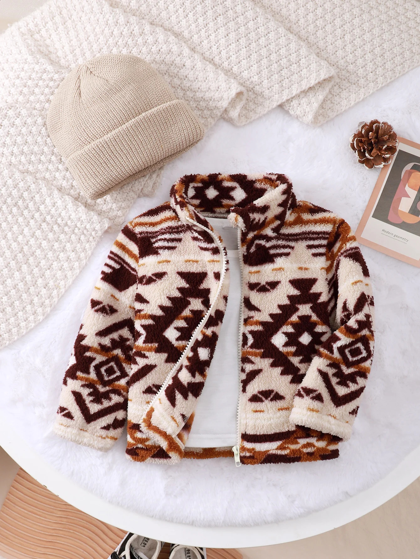 Autumn And Winter Male Baby Personality Stand Collar Long Sleeve Fur Coat Geometric Printed Zipper Opening To Match The Outside 241223