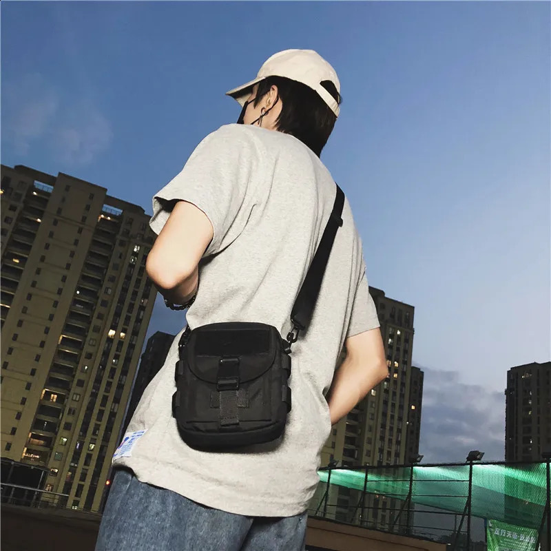 Fashion Men Messenger Bag Canvas Cell phone Shoulder Small Crossbody Pack Travel Waist Casual Chest Pouch Backpak 241213