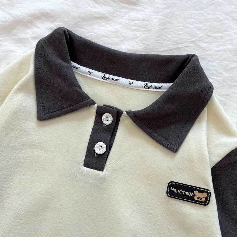 New childrens long sleeved polo shirt made of German velvet for boys and girls fashionable patch work autumn warm top lapel T-shirt childrens clothing