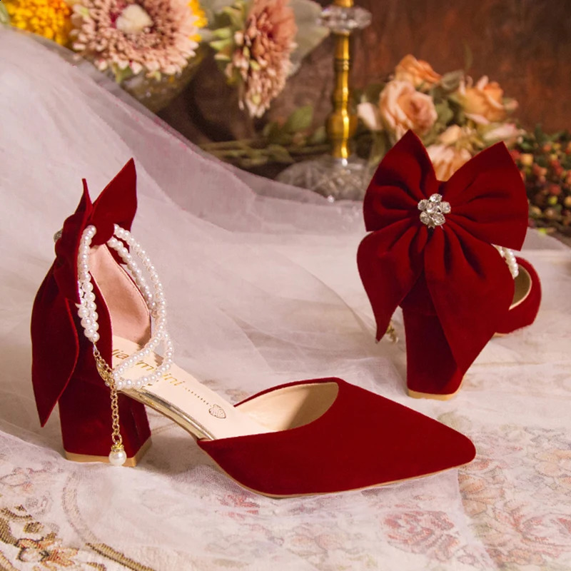 Beautiful big bow womens thick foot pump trend red suede pearl button high heels womens wedding shoes women 34-40 241223