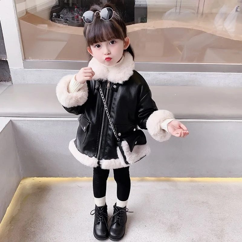2-12 Years Autumn Winter Girls PU Leather Jacket Keep Warm Thicken Faux Fur In One Coat Thick Girls Outerwear Kids Clothes 241223