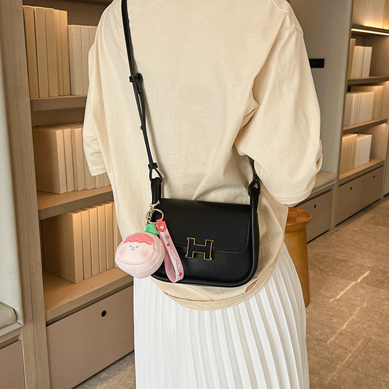 Free shipping new Single Shoulder Bags for Women lady fashion flap crossbody bucket bag