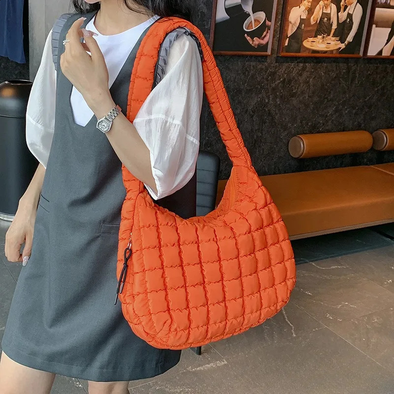 Larger Capacity Puffer Tote Bag Casual Shopping Bag Elegant Purple Soft Nylon Padded Shoulder Bags Simple Trend Women Handbag 241223