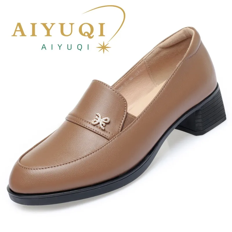 Women Shoes Large Size Spring Genuine Leather Women Dress Shoes Casual Round Toe British Style Mid Heel Ladies Shoes