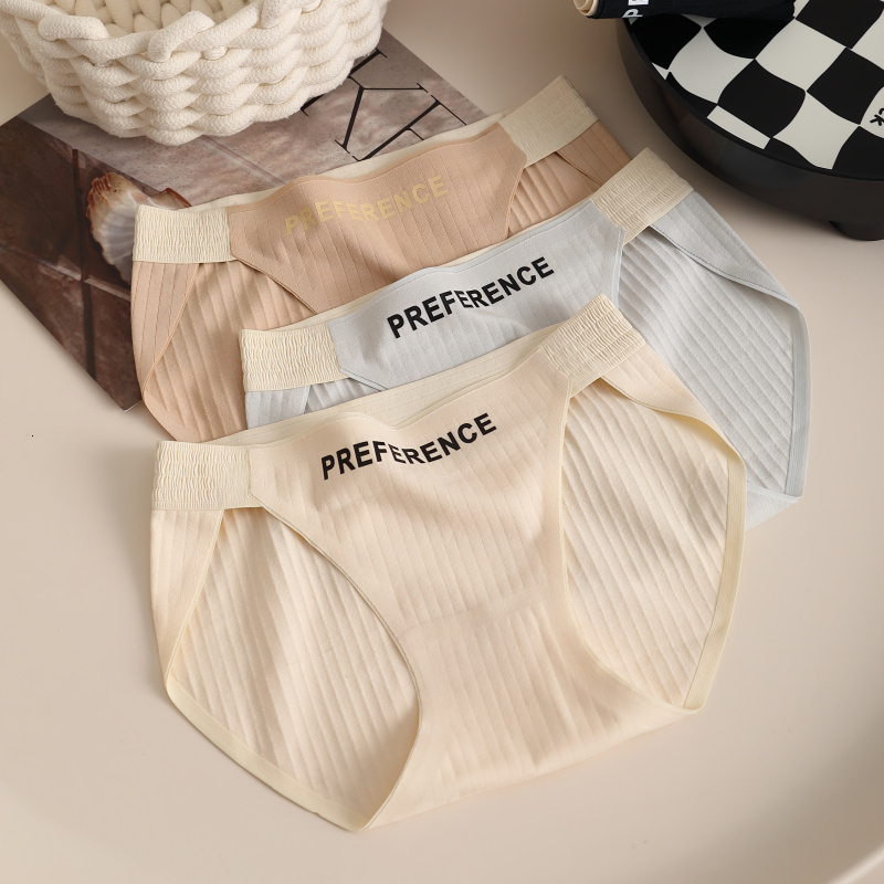 3pcs/set Triangular Panties Fashion Sexy Underware Breathable Gerie Woman Women's Cotton Briefs Female Seamless Intimates