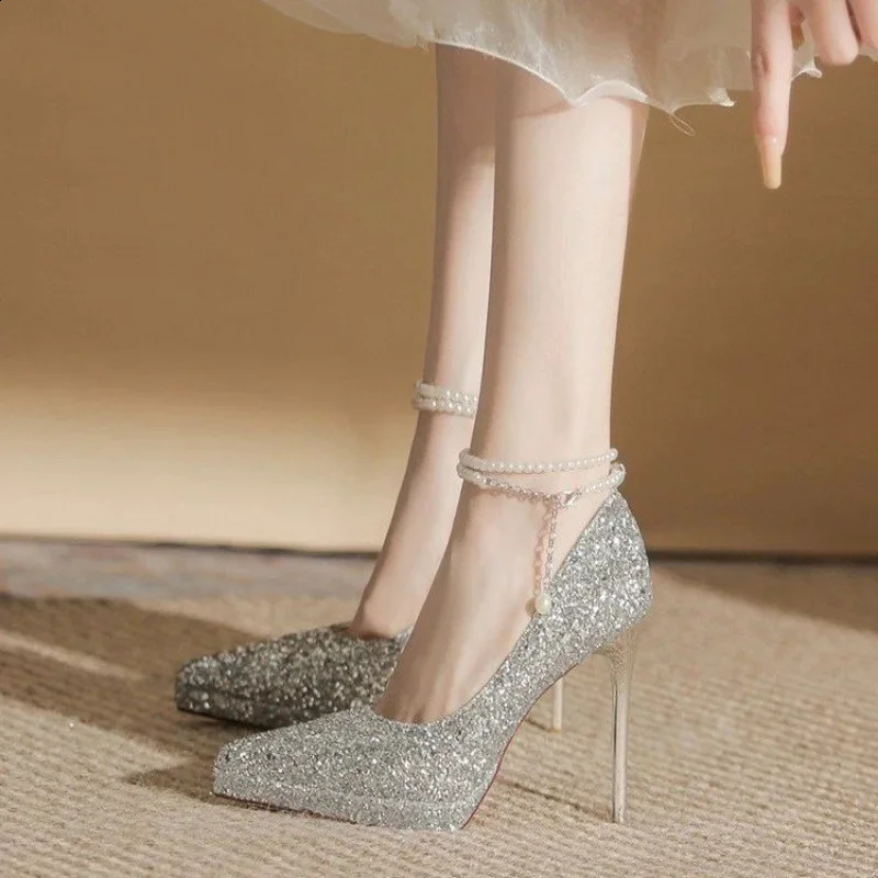 Womens Wedding Crystal Glitter Pump Womens Party Sparkling High Heels Womens High Heels Pearl Chain Shoes 241223