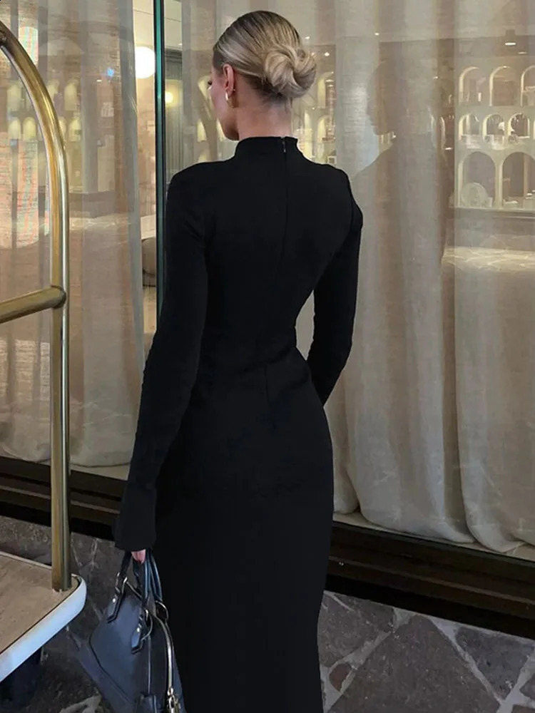 TARUXY Half Turtleneck Long Sleeves Maxi Dress Fashion Office Lady Clothing Back Slit Gown Female Solid Streetwear Autumn 241218