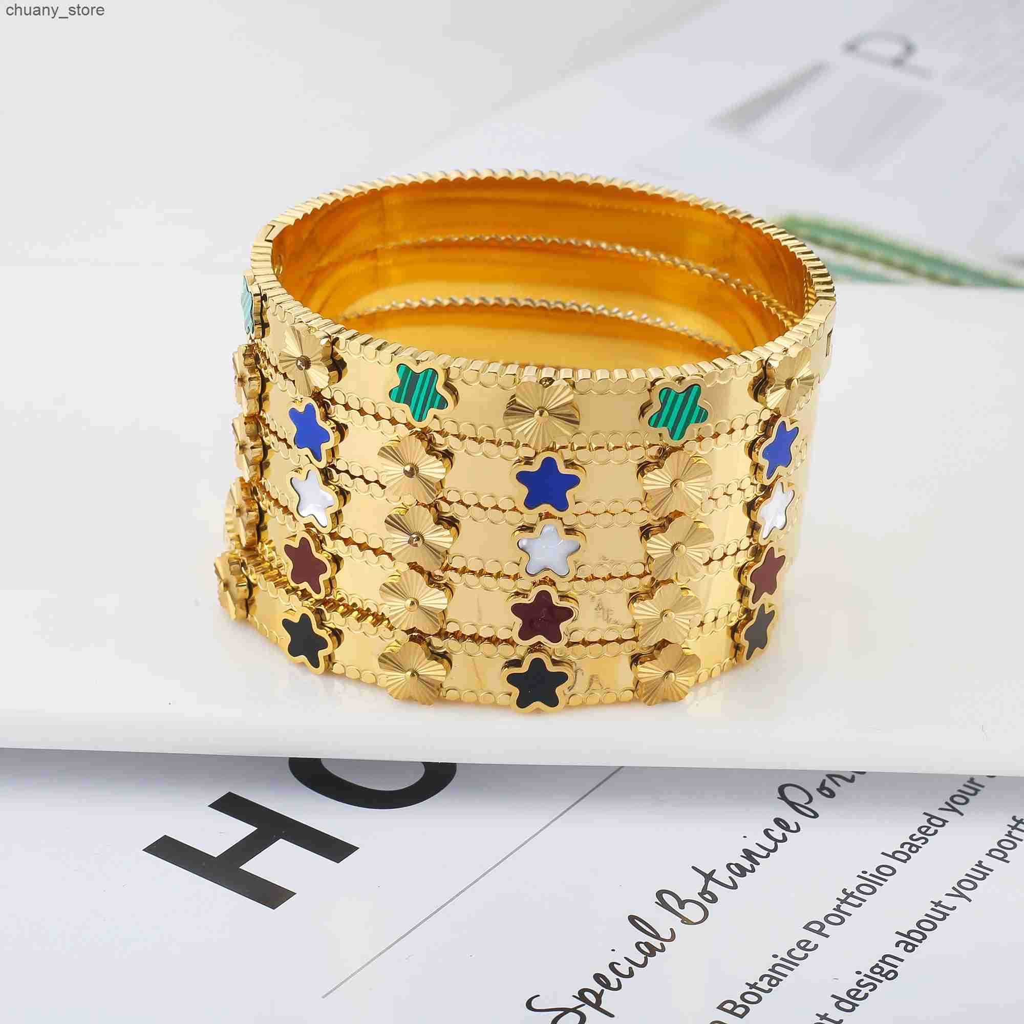 Chain Hot Selling Metal Y2K Style Plant Five Leaf Flower Opening For Womens Stainless Steel High-Quality Jewelry Clover L240910