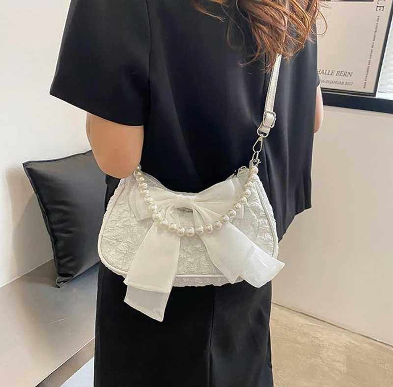 Pearl Female Bag Luxury Designer Handbag Bow Crossbody Bags Fi Canvas Womens Trend Shoulder Bag PursesXJ241225