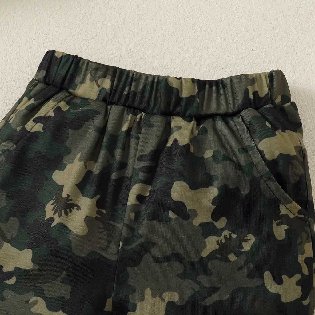 Clothing Sets Children boys Clothes Set Letter Short Sleeved Top+Camouflage Shorts Fashion Cool Equipment for Summer Wear Kids for 1-5 YearsY241225TPS