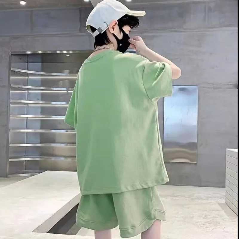 Clothing Sets 2024 Summer Boys and Girls Sports Set Korean Street Fashion Childrens T-shirt Two Piece Set High Quality Childrens Set NewY2412252XUR