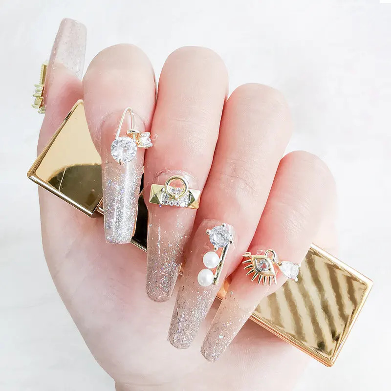 10pcs/lot 3D Wreath Zircon Crystals Alloy Rhinestones Jewelry Nail Art Decorations Nails Accessories Charms Supplies G0903 241225