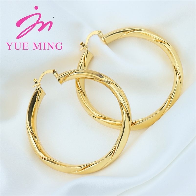 Big Hoop Earrings 60MM Gold Plated Clip Copper Round Circle Earrings for Womens Fashion Statement Golden Punk Charm Earring 241224