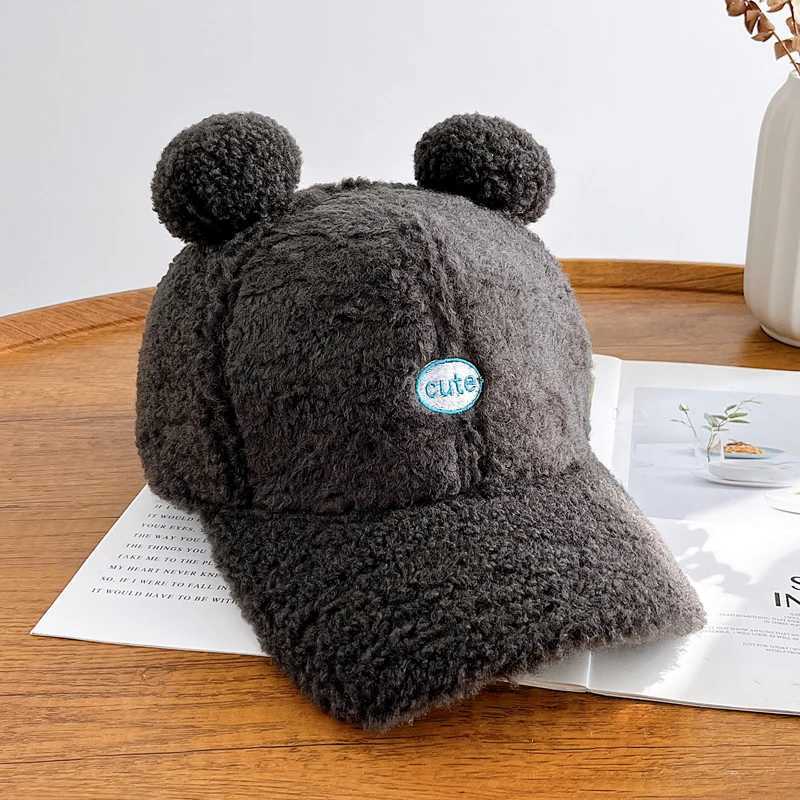 Autumn Fashion Peaked Cap 2022 New Casual Wild Solid Color Baseball Hat Winter Simple Cute Personalized Outdoor Warm Hat W241225