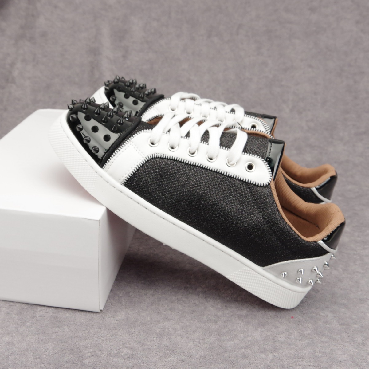 classic casual shoes men mens rivet trainers black white sliver fashion red shoe outdoor sports running trainers sneakers