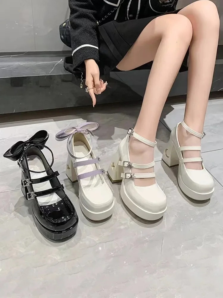 Spring Punk Chunky Platform High Heels Pumps Women Thick Heel Mary Jane Lolita Shoes Woman Patent Leather Cosplay Shoes 241225