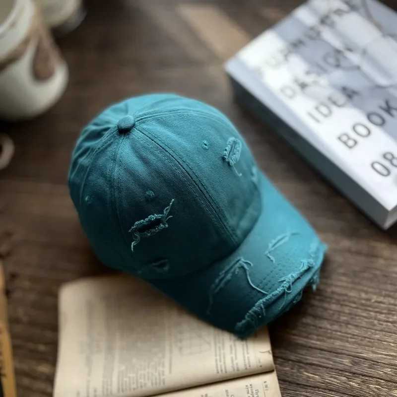 Vintage Tattered jeans baseball cap mens sun hat soft top denim sun Poof Peaked hat womens fashion brand W241225