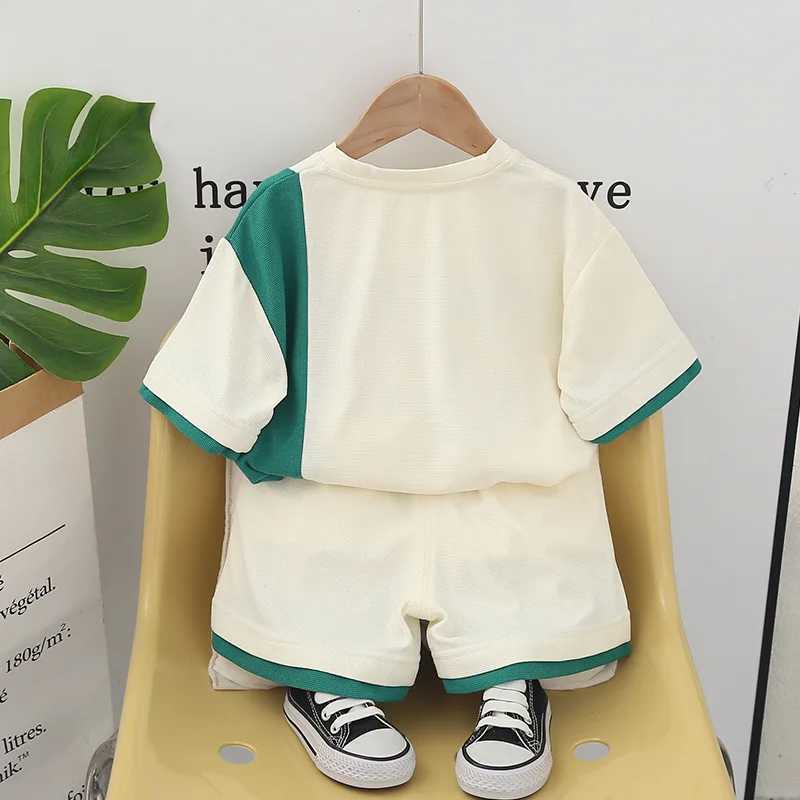 Clothing Sets 2024 Designer Baby Boy 18 Months Old Summer Childrens Clothing Patch Work Letter Short Sleeve T-shirt and Short Sleeve Boys Clothing Set