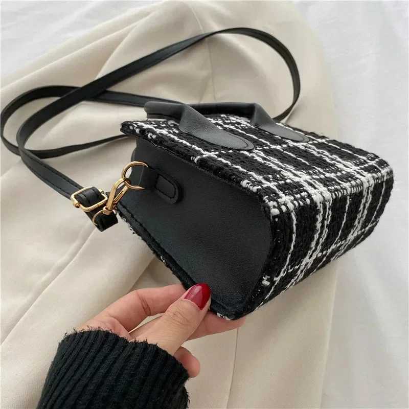 Women Mini Handbag Ladies Pouch Fi Check Pattern Shoulder Bag Crossbody Messanger Bag Lightweight Simple Elegant Tote BagXJ241225