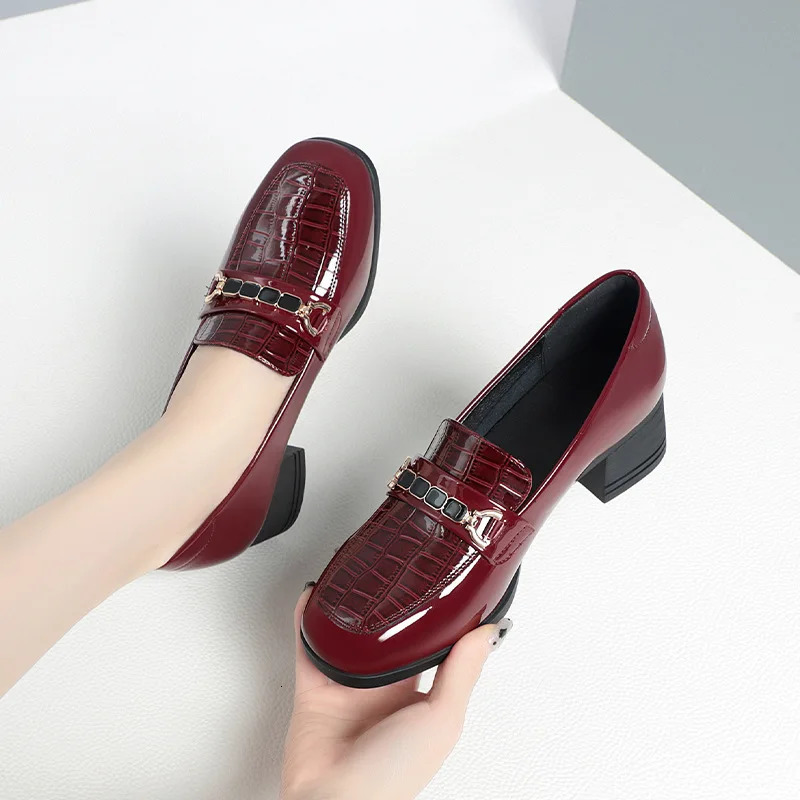 Vintage British Style Deep Mouth Patent Leather Shoes Women Pumps Spring Block High Heels Shoes Loafers Women Office Model 241225
