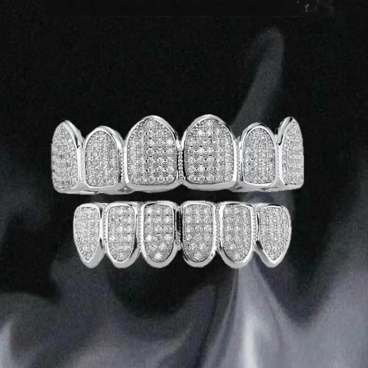YOUNGX Hip Hop 6/6 d Out CZ Stone Tooth Grillz Top Bottom 14K Gold Plated Zircon Teeth Cs For Men Women JewelryXJ241225