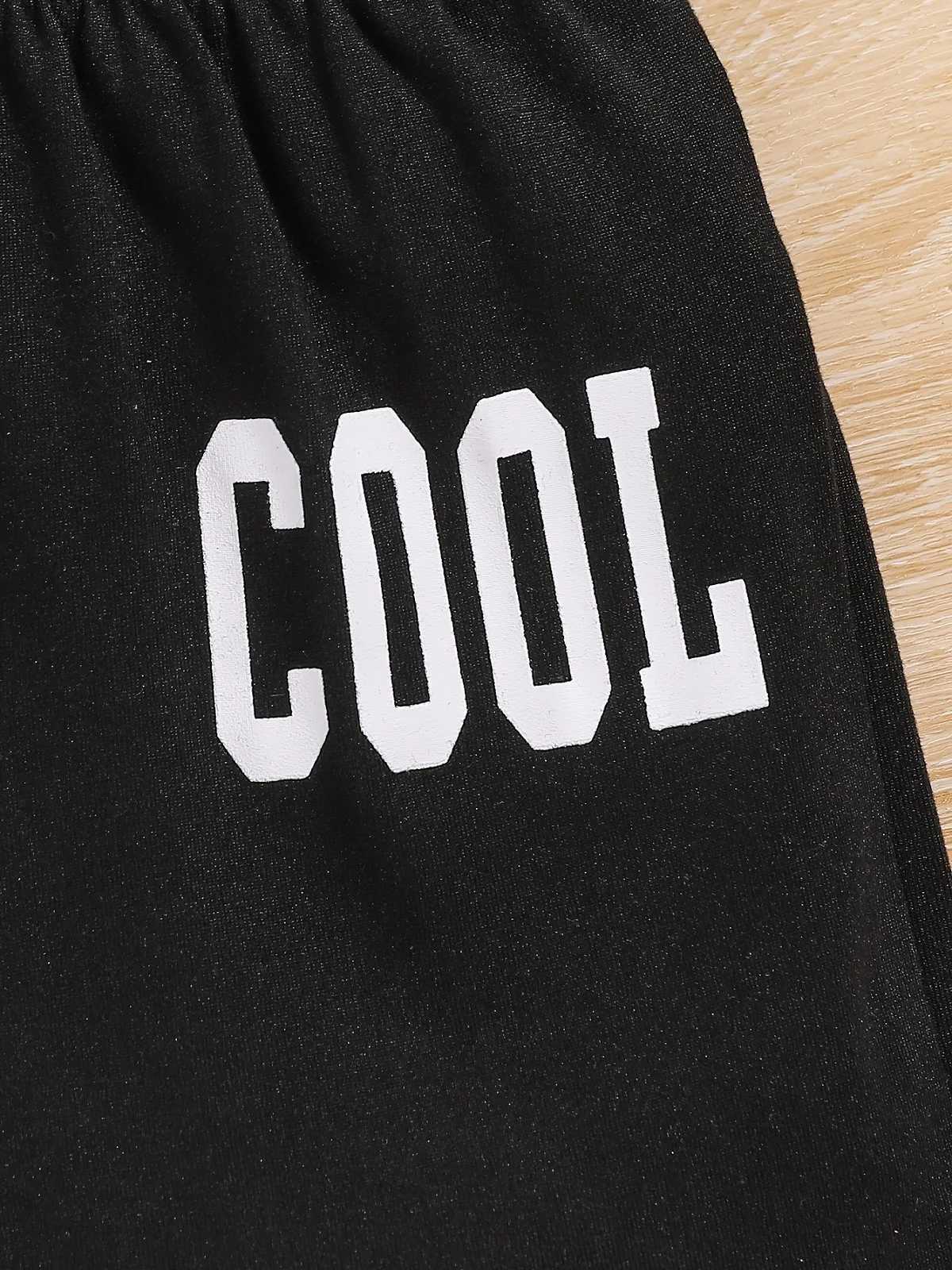 Clothing Sets Summer Baby Girl Clothes Set Children Boy Fashion Print Short Sleeve Tshirts and Short 2pc Suit Kid Top Buttom Outfits TracksuitY241225N