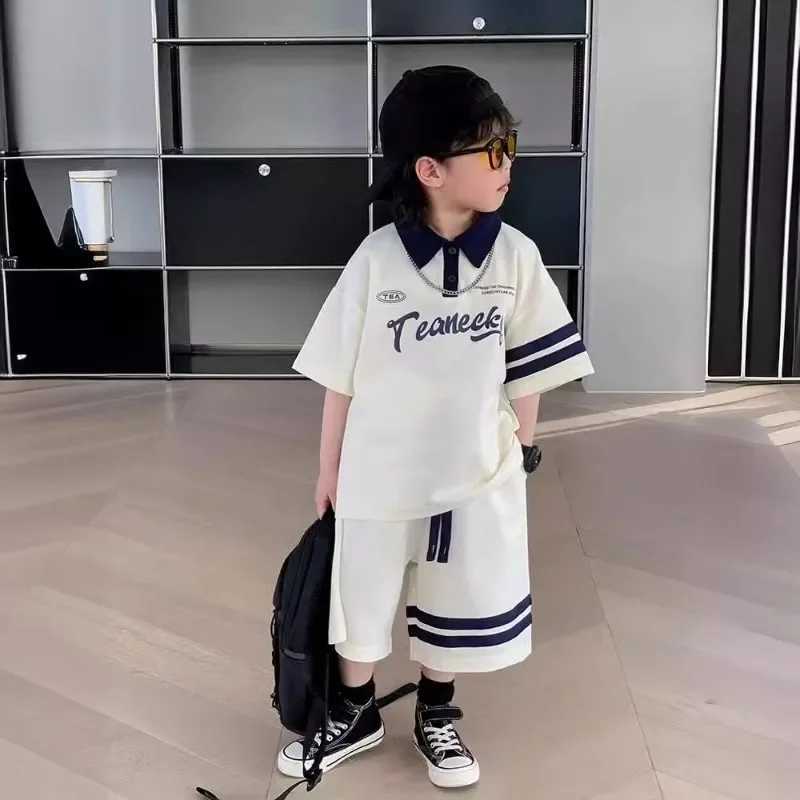 Clothing Sets Summer Teenage Clothes Set Children Lapel Tshirts and Shorts 2pcs Suit Teenage Letter Short Sleeve Top Bottom Outfit TracksuitsY241225EA