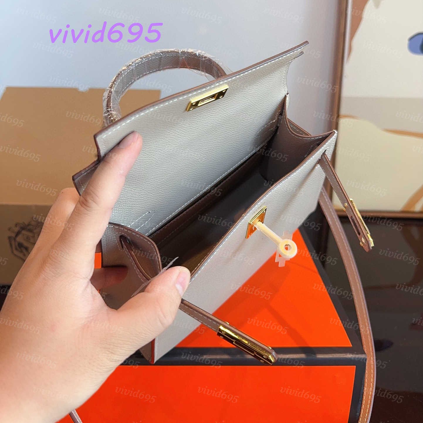 TOP Quality Bag Second Generation Bags Designer Handbag Woman Genuine Leather Orange Black Crossbody Shoulder Female Purse Lady Tote Bag With Lock And