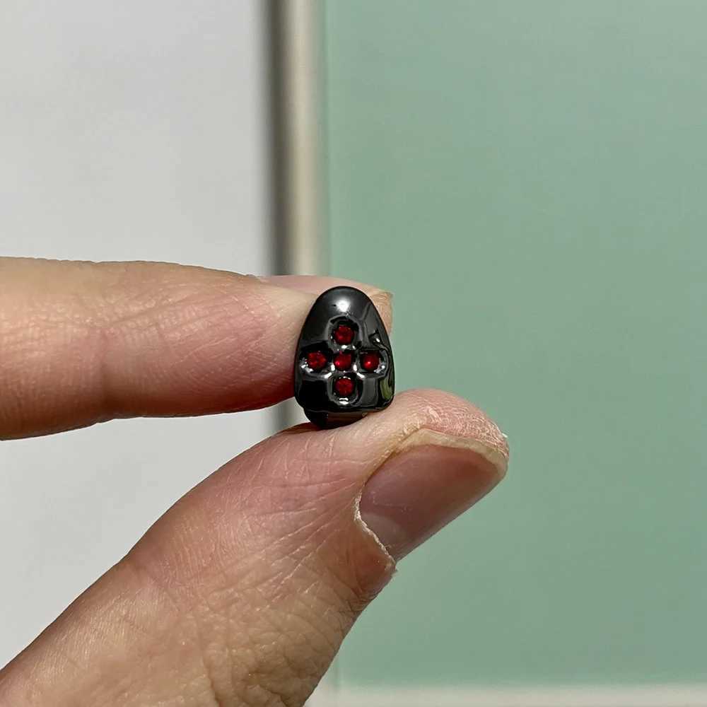 RACHELZ Dark Gothic Red CZ Stone Teeth Grillz Braces Black Color DIY Red Zircon Tooth Cs For Women Men Jewelry Dental GrillsXJ241225