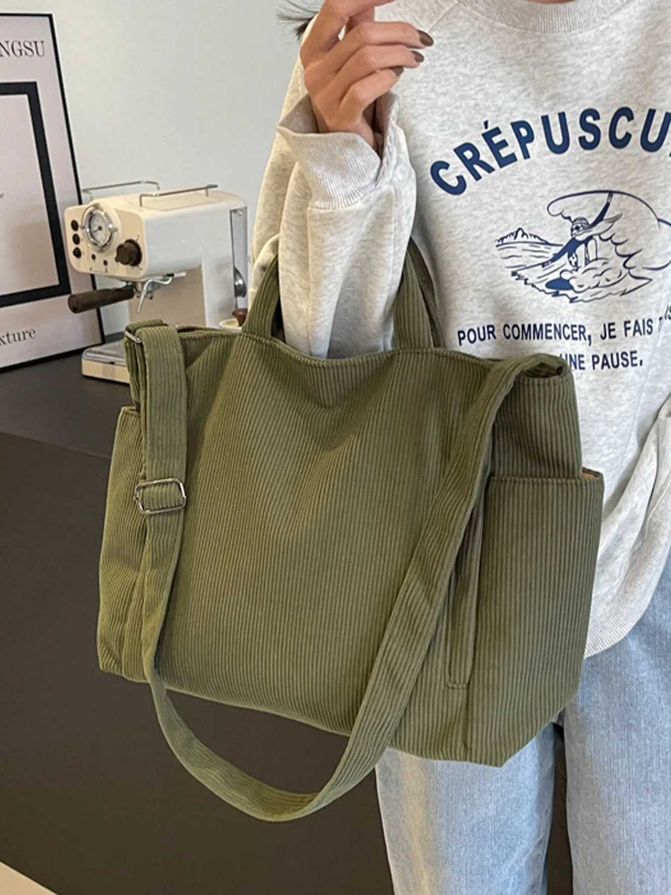 Fi Versatile Shoulder Bag College Wind Commuting Corduroy Square BagUnisex Large Capacity Leisure Portable Crossbody Bag-DHXJ241225