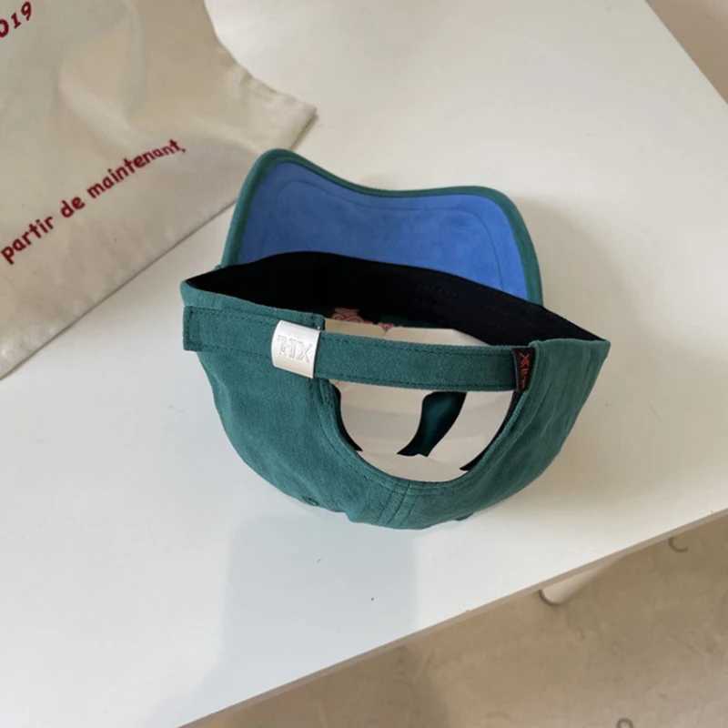 Korean colored square duck tongue hat suitable for men women embroidered letter baseball caps couple outdoor sun hats fashionable leather hats W241225