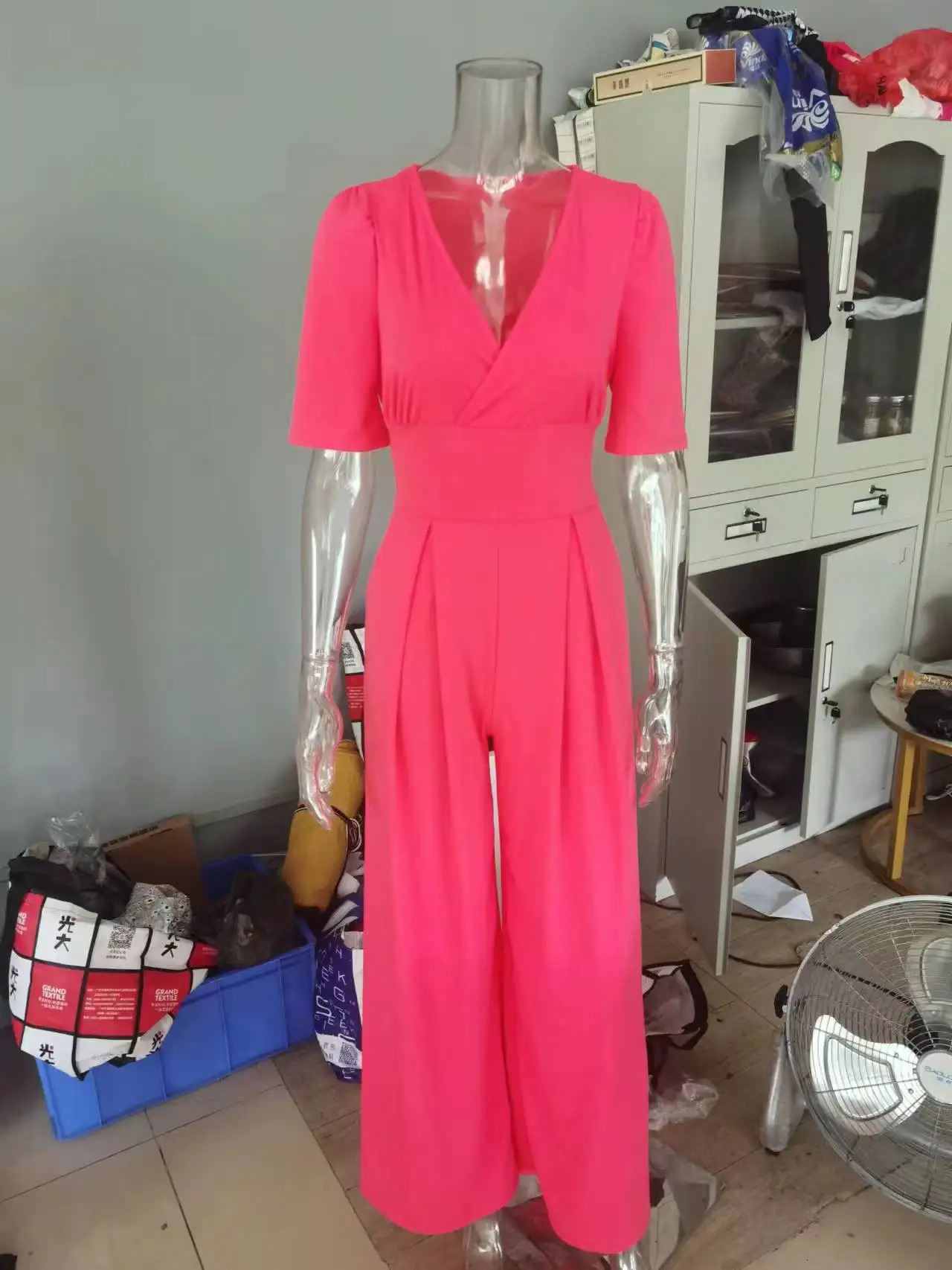 Spring and Summer Fashion Elegant Solid Color V-neck Slim Waist Womens Wide Leg jumpsuit Fashion Mid sleeved Long Pants 241224