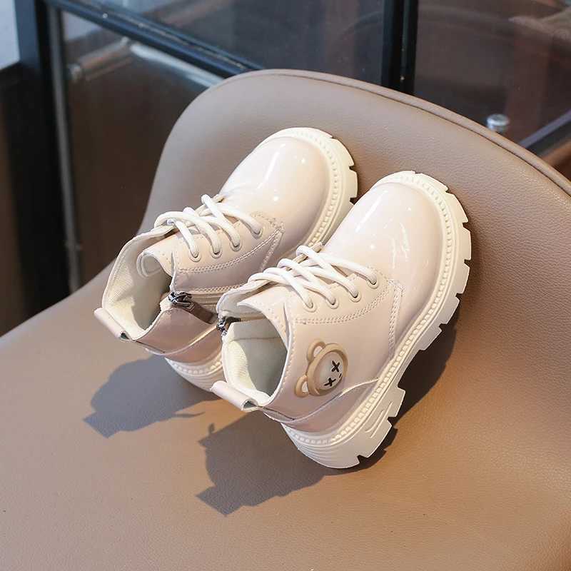Athletic Outdoor Childrens Fashion Short Boots Size 21-30 Cartoon Bright Lights Boys Girls Baby Shoes Four Seasons Non-slip Kids Leather Boots H241223