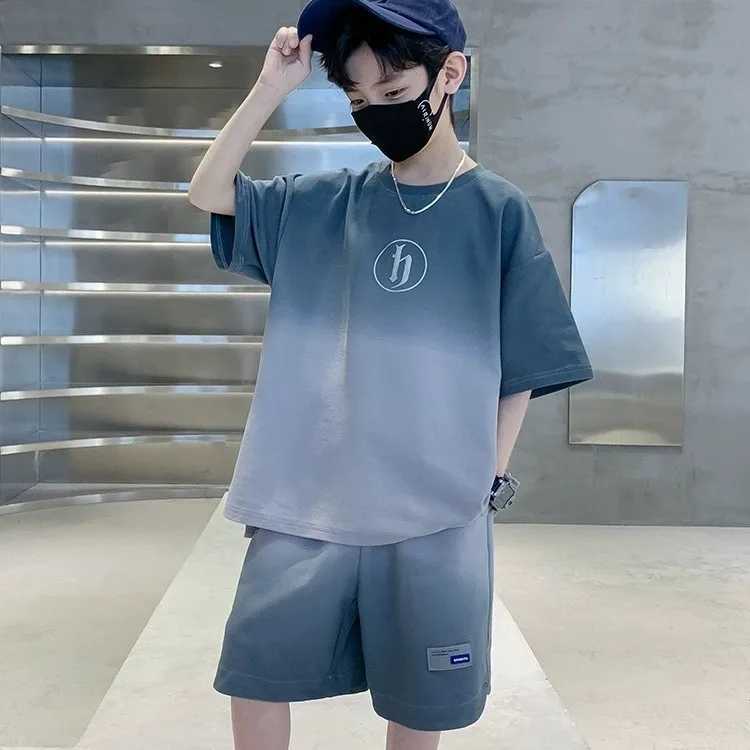 Clothing Sets Childrens clothing summer sports short sleeved set for boys summer new childrens boys clothing gradient Tshirtshorts twopiece sportswY24