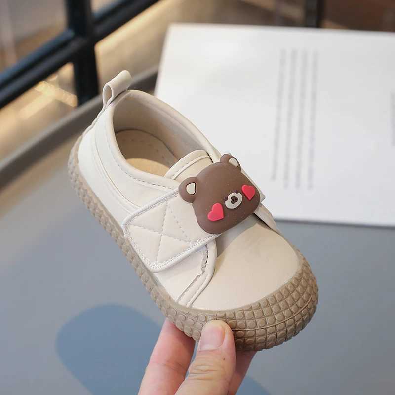 Athletic Outdoor Childrens Single Shoes Spring Fall Black Leather Cartoon Boys Girls Board Shoes 0-7 Years Old Casual Hundred Kid Baby Sneakers H24122