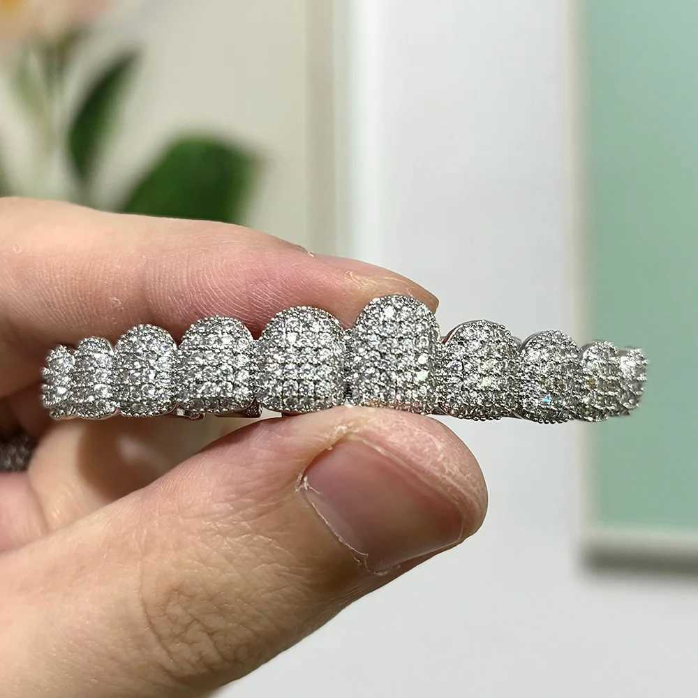 RACHELZ 10/10 d Out CZ Stone Teeth Grillz Hip Hop Shiny Zircon Tooth Cs For Women Men Jewelry Halloween GiftXJ241225