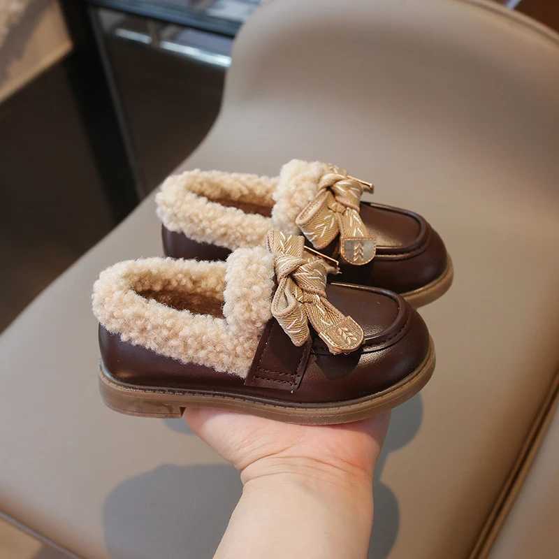 Athletic Outdoor 2-16 Years Old Girls Padded Leather Shoes Winter Beige Bow Girls Loafers Brown Soft Bottom Non-slip Childrens Snow Boots Shoes H24122