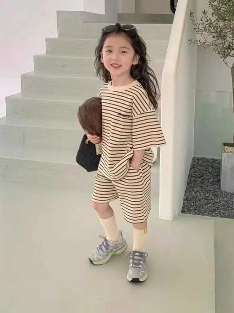 Clothing Sets Summer Children Girls Clothes Set Kid Crew Neck Stripe T-shirts and Shorts 2 Pieces Suit Fashion Top Bottom Outfits TracksuitsY241225K37