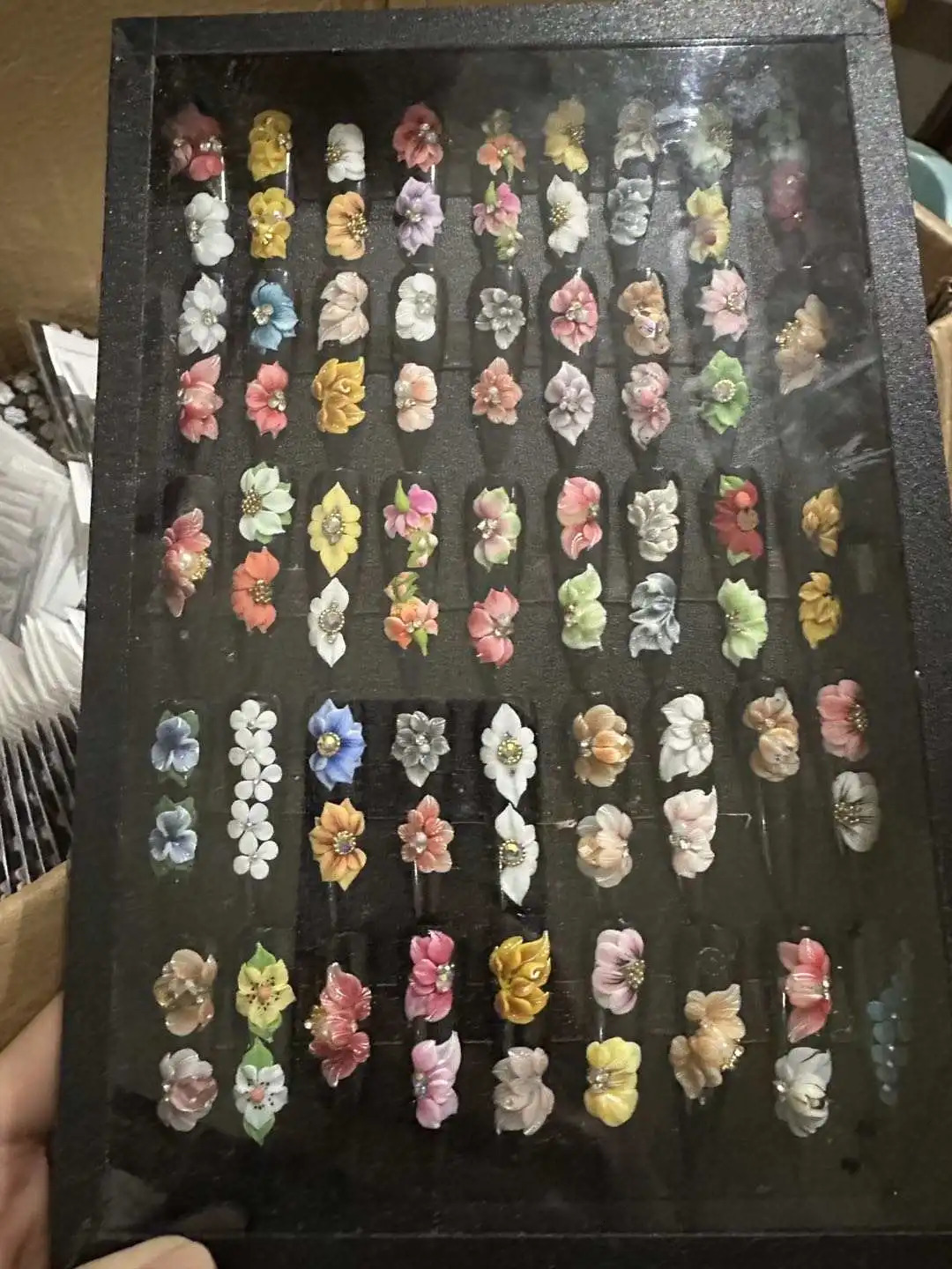 30PCS Small Mini Acrylic 3D Nail Flowers Carving White Mix Colors Jewelry Handmade Kawaii Nail Art Charm Stickers Decoration 241225
