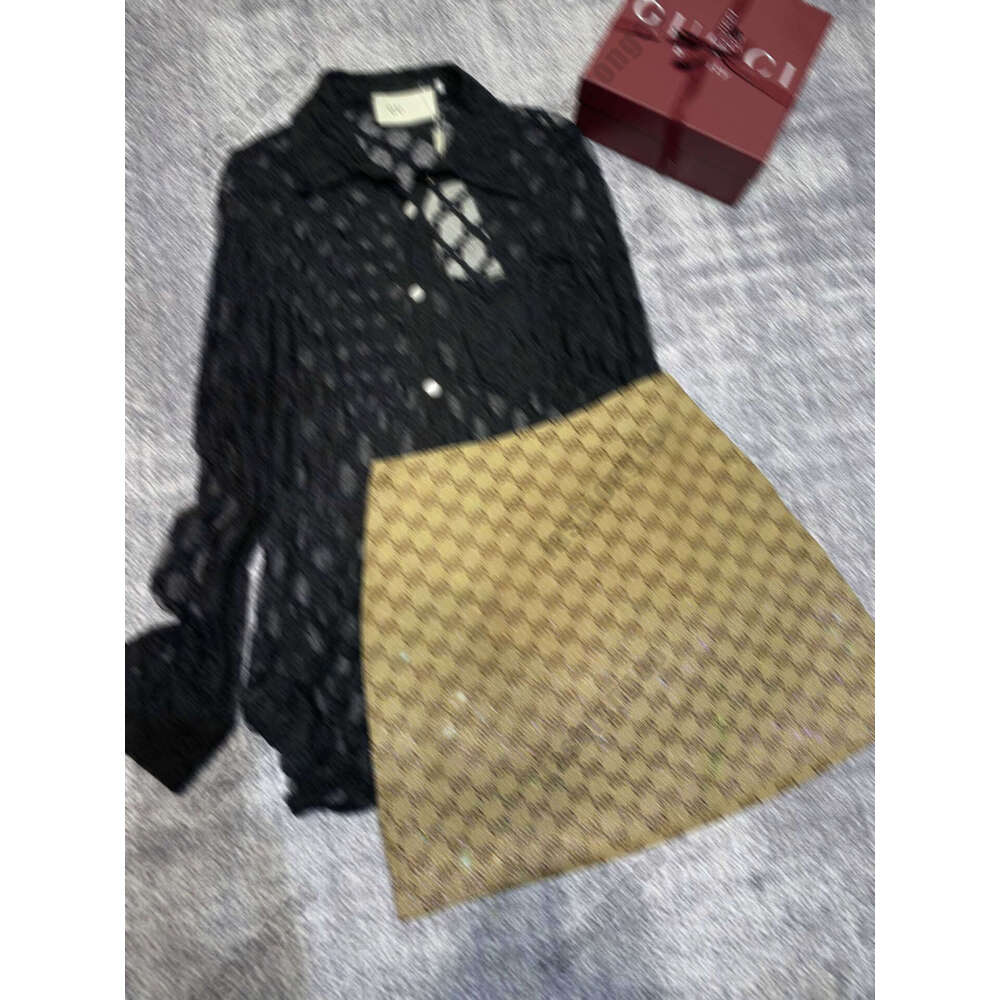 Brand designer women's dress top with hollowed out shirt design high-end fashion full printed letter decoration skirt matched with sexy luxury