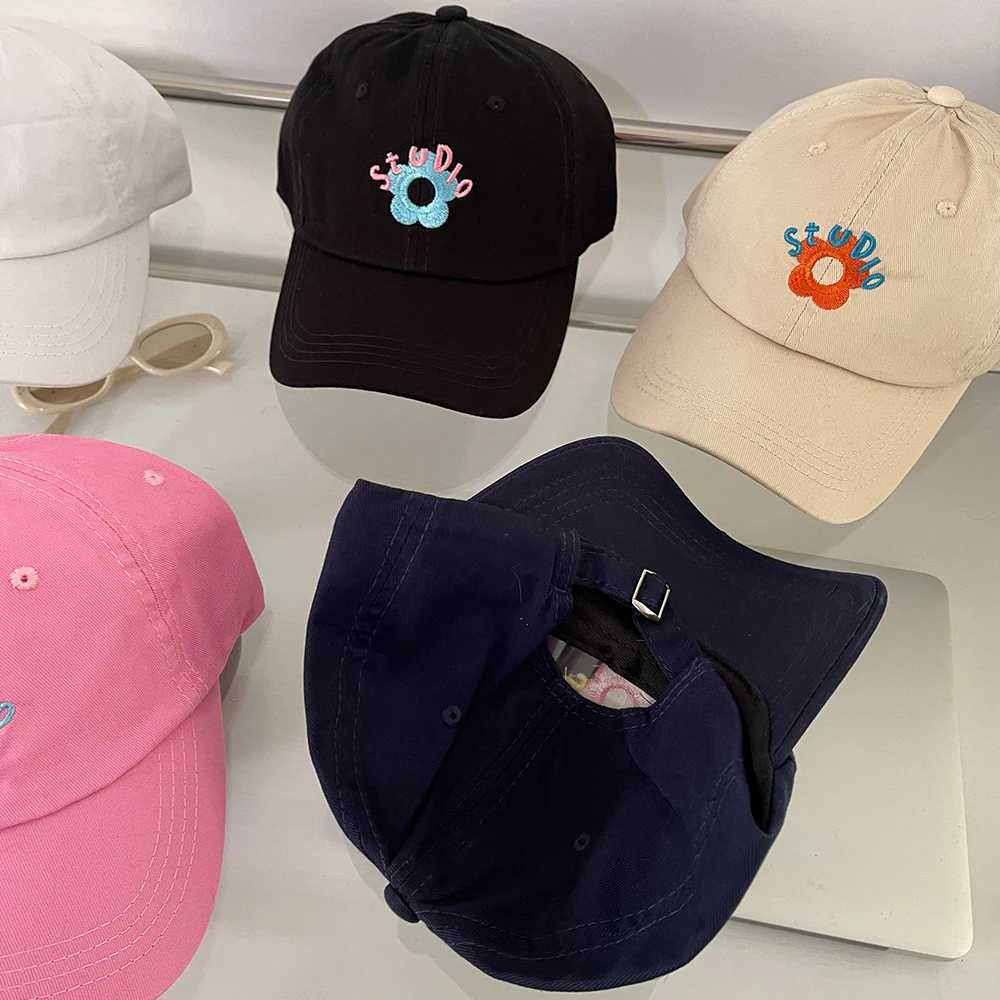 Embroidered baseball cap womens snap cap soft top leather hat fashionable sunset flower contrasting color cute headwear W241225