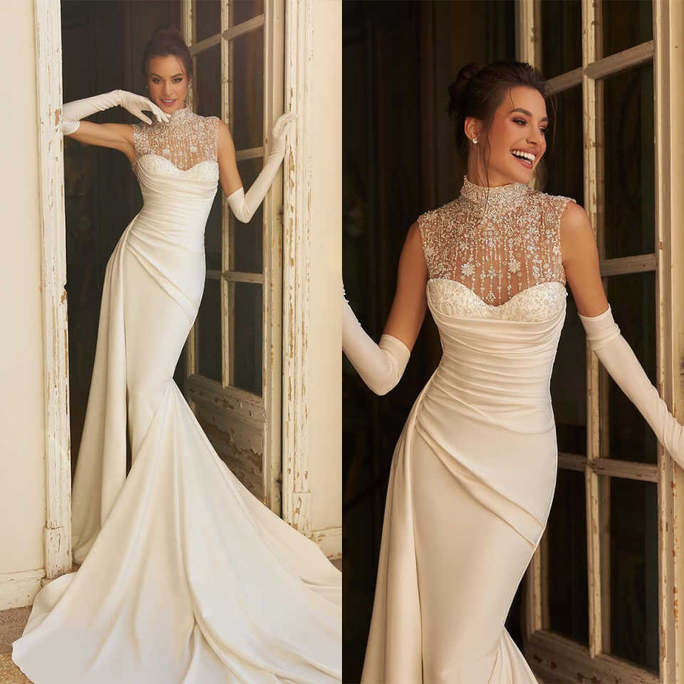 Mermaid Elegant Wedding Dresses For Women High Collar Sleeveless Gown Sequins Appliques Sweep Train Customized Dress 0220