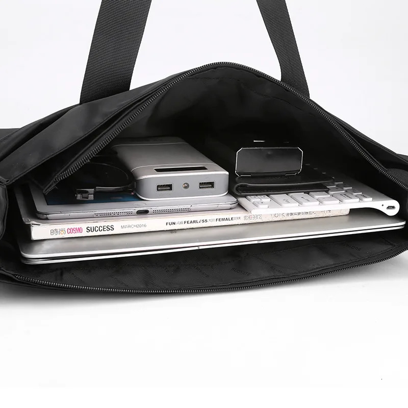 Mens Business Briefcase Leisure Shoulder Handbag Lightweight Nylon Large-capacity Computer File Bag 241225