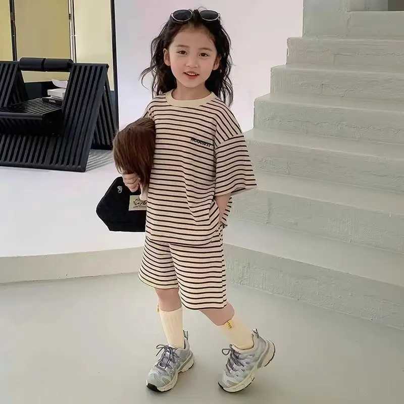Clothing Sets Summer Children Girls Clothes Set Kid Crew Neck Stripe T-shirts and Shorts 2 Pieces Suit Fashion Top Bottom Outfits TracksuitsY241225K37