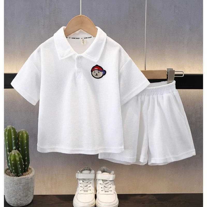 Clothing Sets Summer Baby Boy Clothes Set Lapel Tshirts and Shorts 2pcs Suit Childrens Short Sleeve Polo Top Bottom Teenage Casual TracksuitY2412253YP
